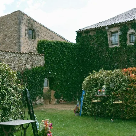 Дом отдыха Domaine De La Barbeirasse
