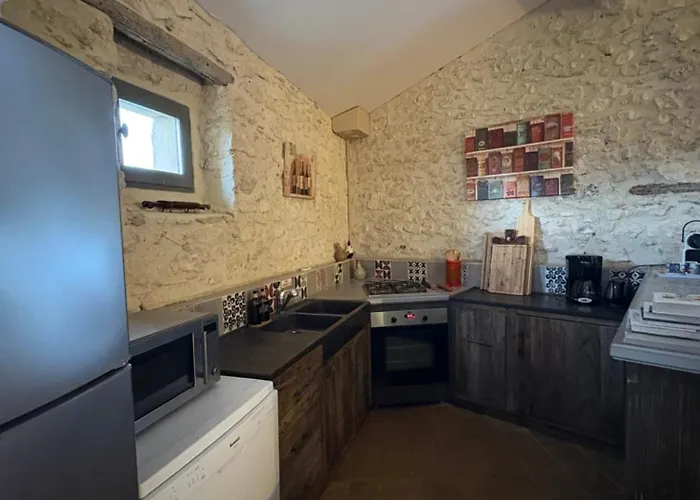 Holiday home Domaine De La Barbeirasse